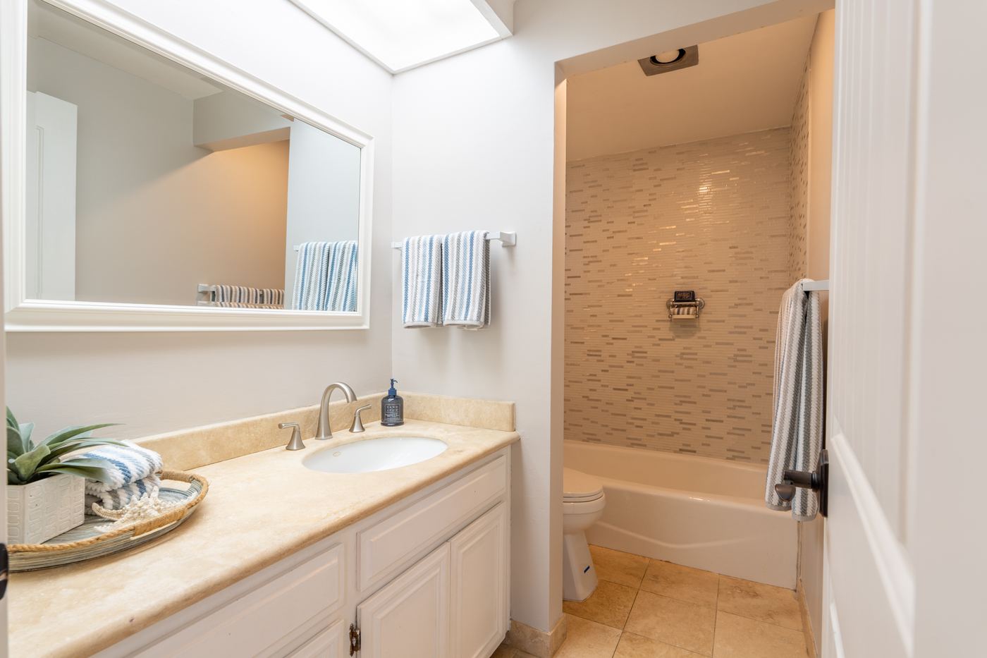 Hall bath